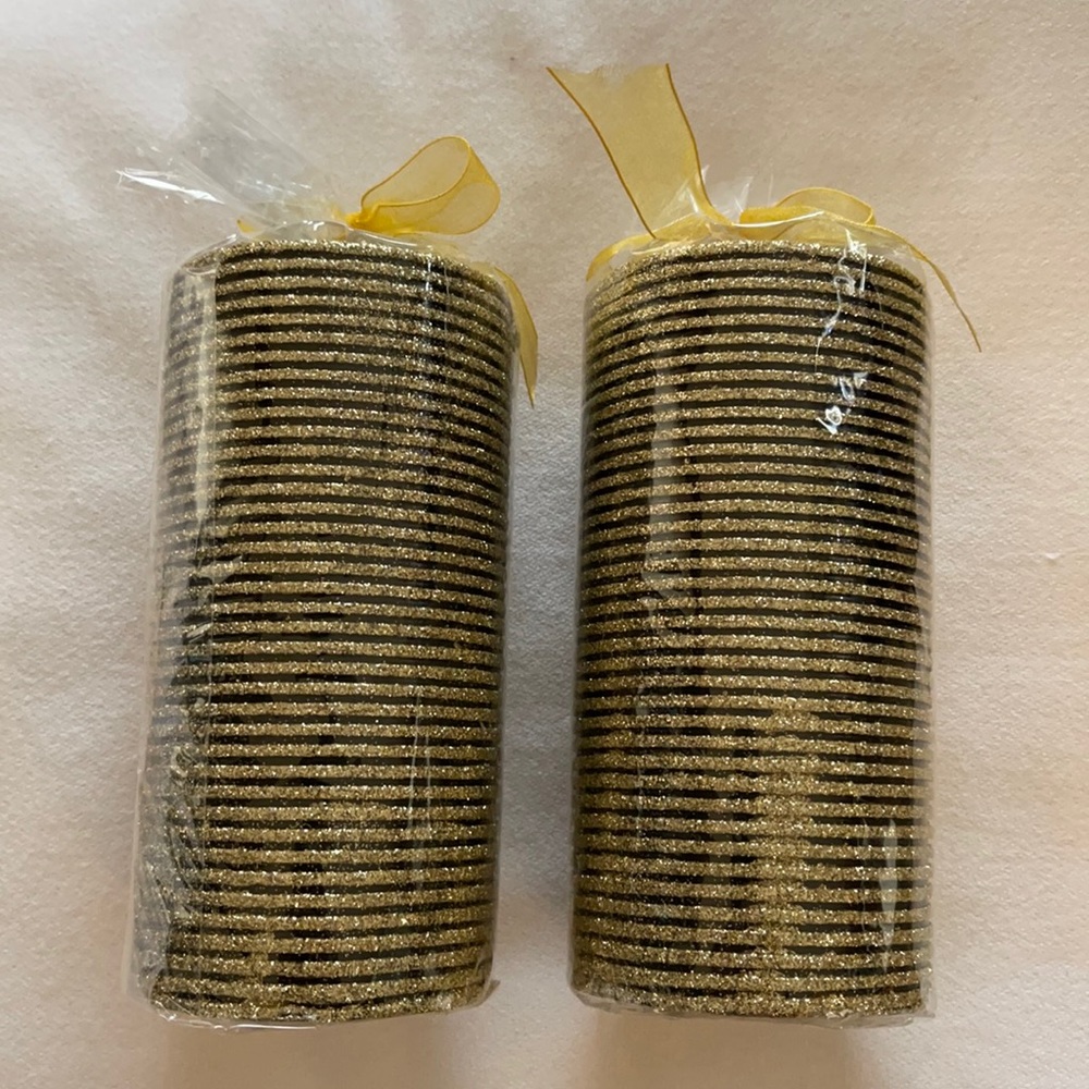 Bloomingdales Set of 2 Christmas Candles.